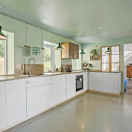 度假居 4 Bedroom Beautiful In *