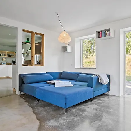 In With Kitchen * Knebel