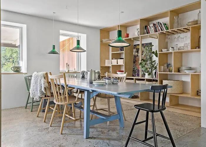 Ferienhaus 4 Bedroom Beautiful In